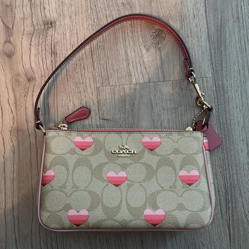 Nolita 19 Signature Canvas- Stripe Heart and BONUS Extender 🎀 SALE 🎀